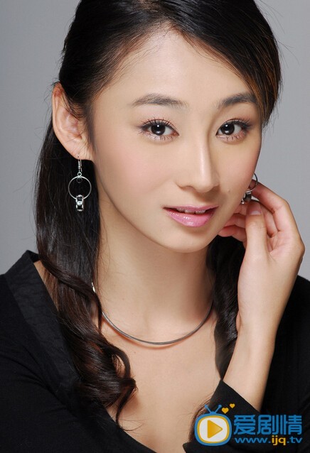 张倩写真