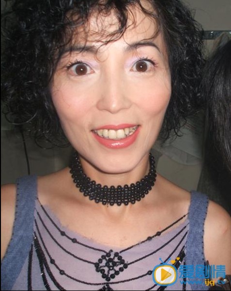  苑琼丹写真