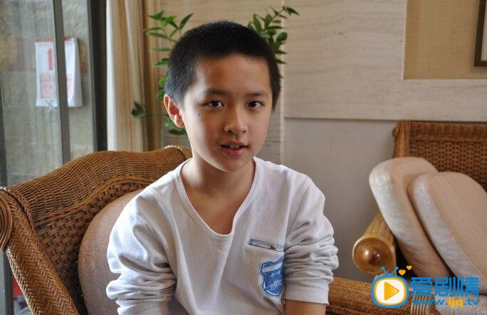 张逸杰少年时期 张逸杰个人资料介绍简介张逸杰高清照片