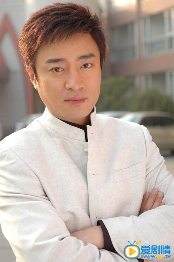 何中华早期写真  何中华写真