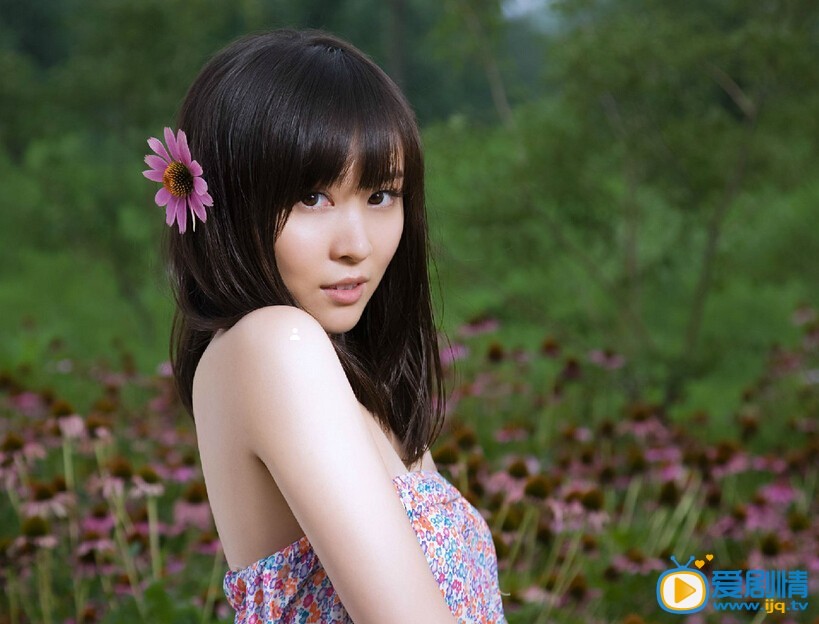 袁菲性感写真