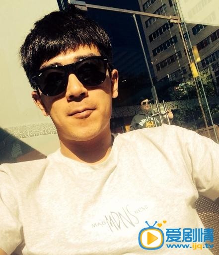 李岷城生活照 李岷城生活照