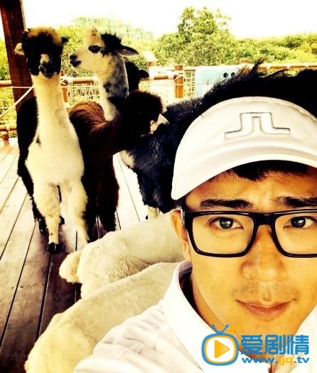 李岷城生活照 李岷城生活照