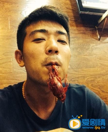 李岷城生活照 李岷城生活照