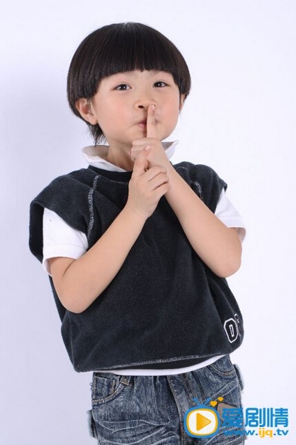 孙天宇写真