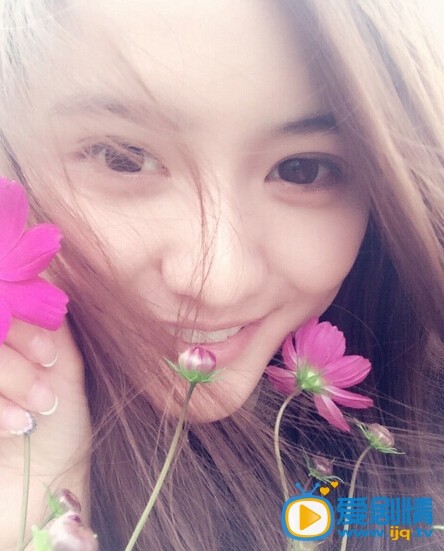 艾如生活照 艾如性感迷人写真