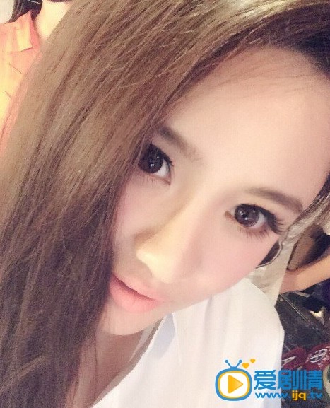 艾如生活照 艾如性感迷人写真