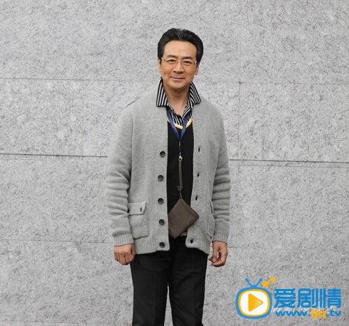    寇振海剧照