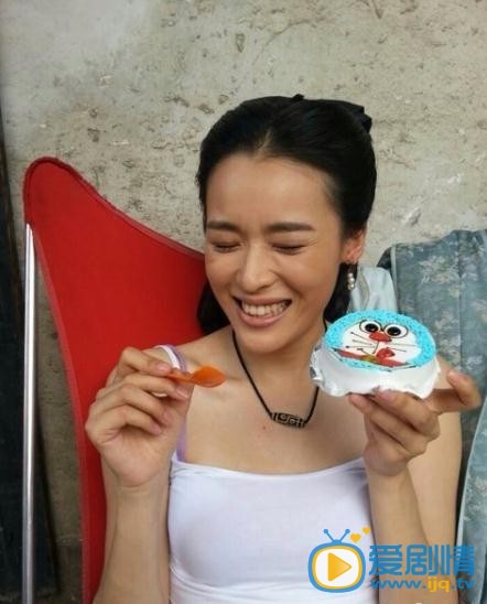 蒙亭宜素颜照 蒙亭宜素颜照