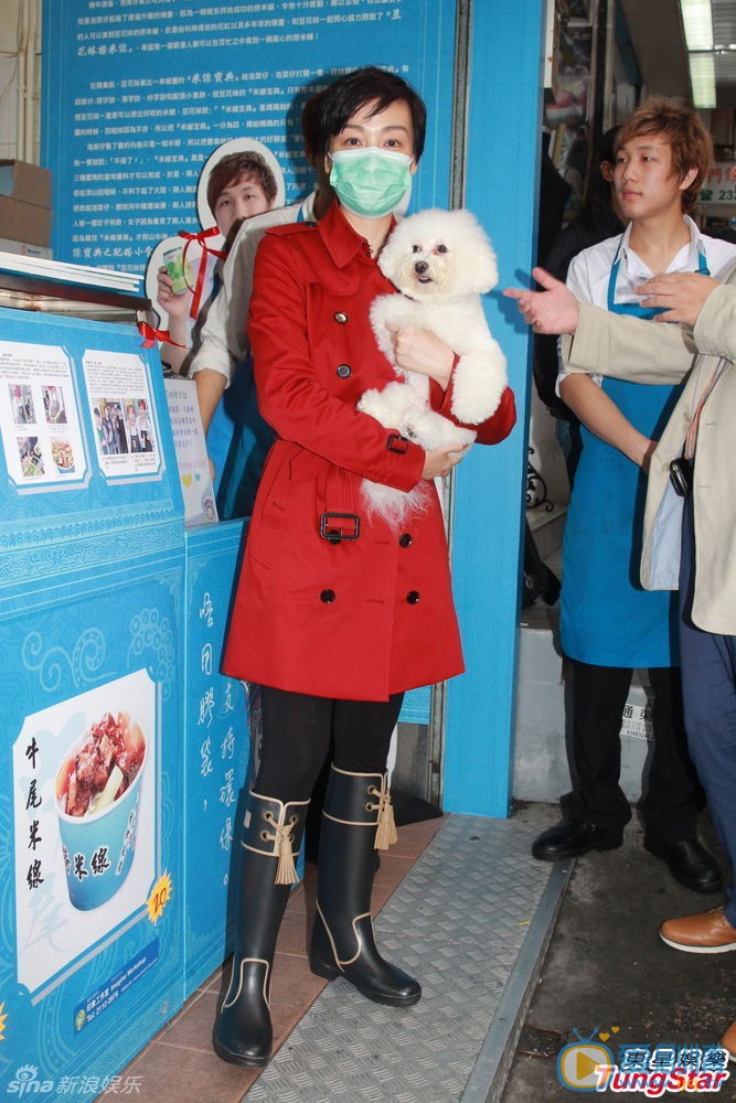 江美仪活动照 江美仪高清写真 江美仪生活照 江美仪 李思捷 马德钟、徐子珊、李思捷、江美仪、朱千雪等纷纷亮相，为主演的TVB新剧《以和为贵》拍宣传片。