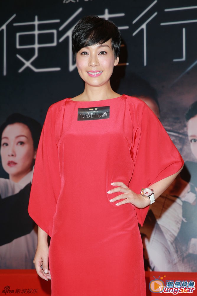 江美仪活动照 江美仪高清写真 江美仪生活照 江美仪 伍咏薇将与江美仪合演舞台剧《嬉春酒店》，伍姑娘表示如今已彩排得如火如荼，而自己因为患上肠胃炎要看医生，不过相信体力上是没问题。