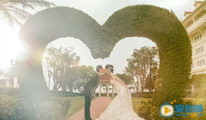 王祖蓝结婚照 结婚照