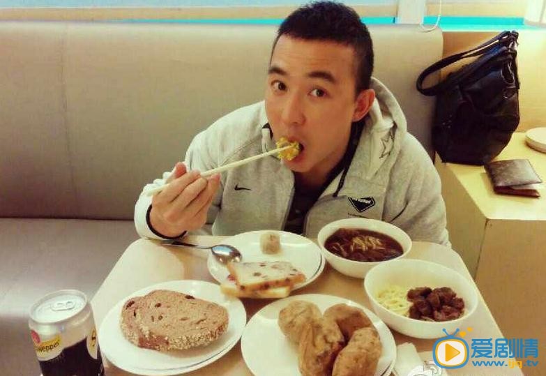 刘畊宏生活照 刘畊宏生活照