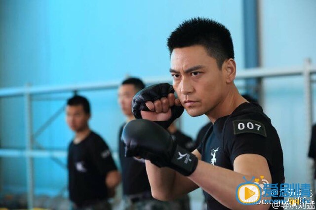 李飞《特种兵之霹雳火》剧照 李飞高清写真_李飞高清剧照