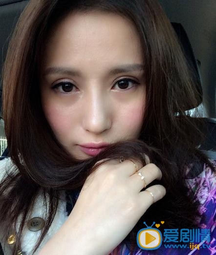 万美汐生活照 万美汐生活照