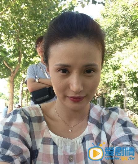 万美汐生活照 万美汐生活照