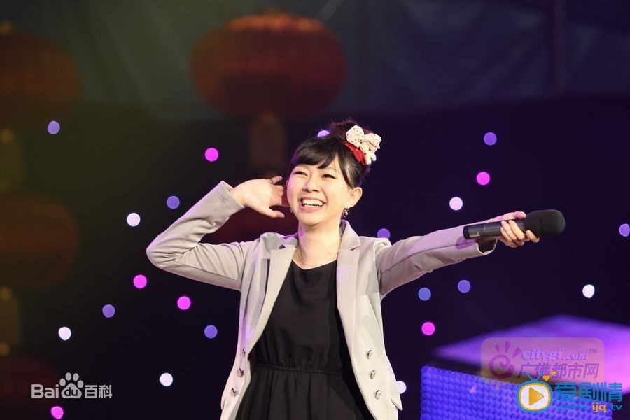 卓依婷活动照 活动照