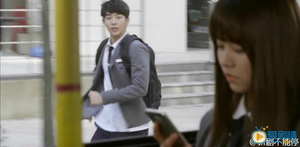 李恩菲韩剧学校2015剧情介绍 韩剧学校2015李恩菲剧照