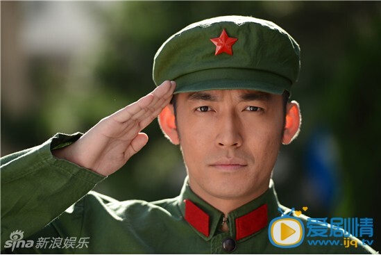 张博红卫兵军装照 张博高清写真_张博高清剧照