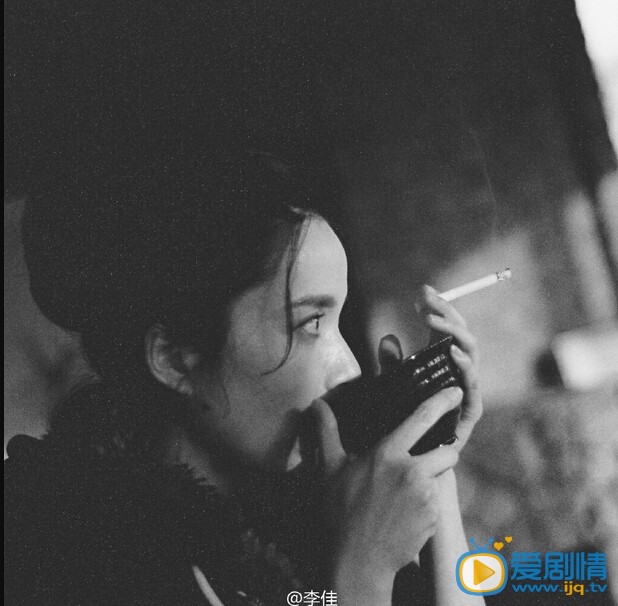 李佳生活照 李佳高清写真_李佳高清剧照