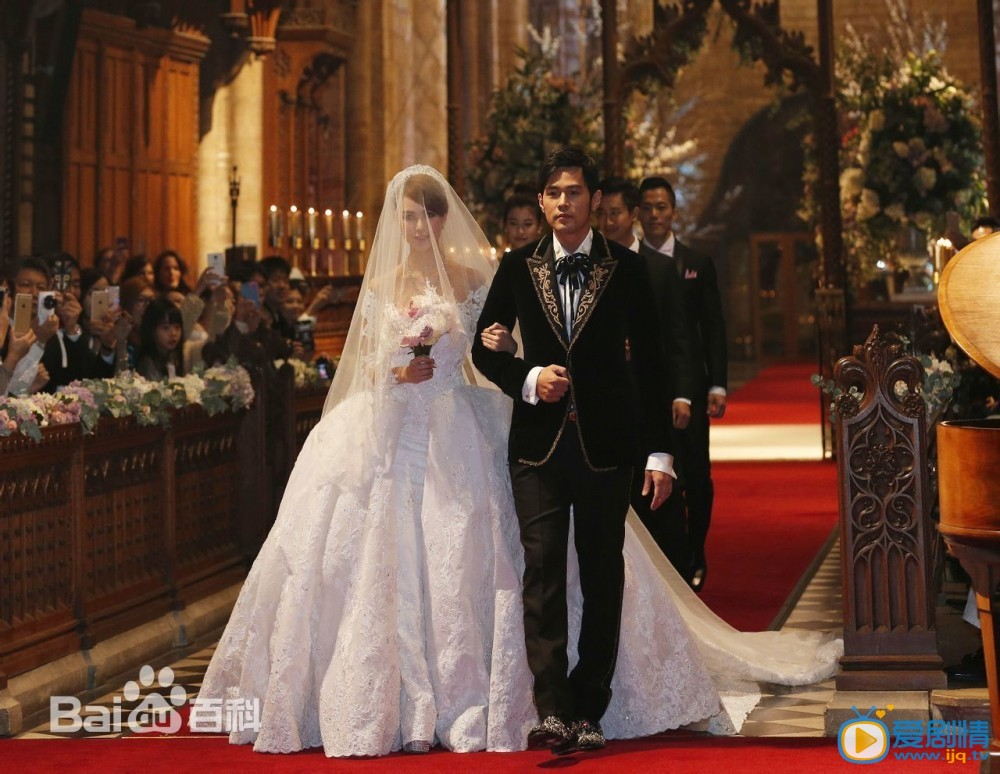 昆凌昆凌与周杰伦婚纱照 婚纱照