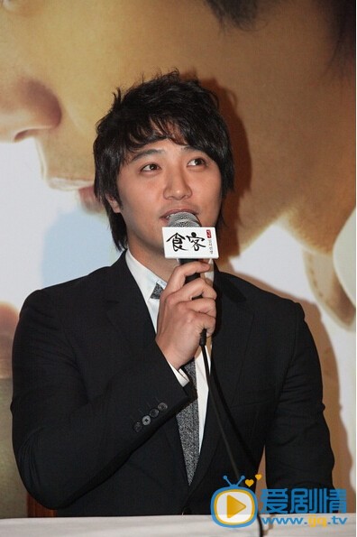 晋久活动照 晋久个人资料介绍简介晋久活动照晋久高清照片