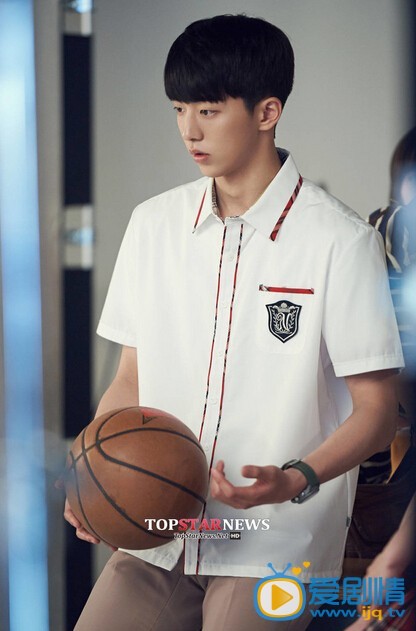 韩以安韩剧学校2015剧情介绍 韩剧学校2015韩以安剧照