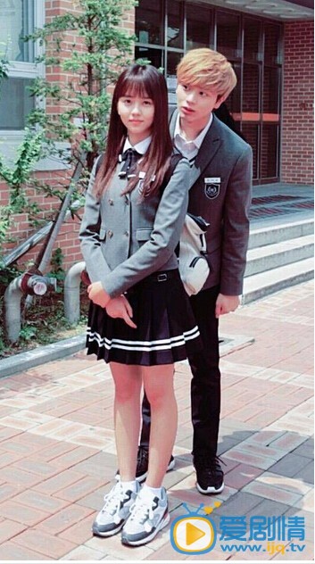 李恩菲韩剧学校2015剧情介绍 韩剧学校2015李恩菲剧照