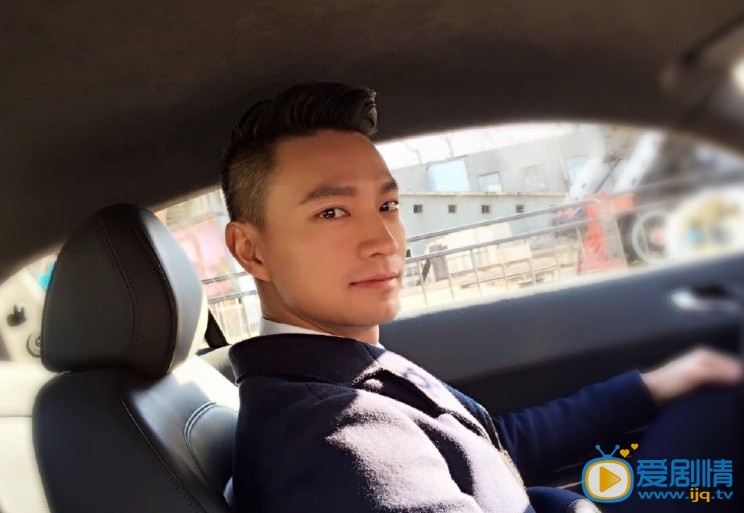 江明洋个人街拍 江明洋高清写真_江明洋高清剧照