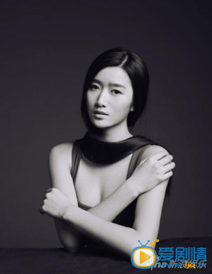  赵卓娜写真