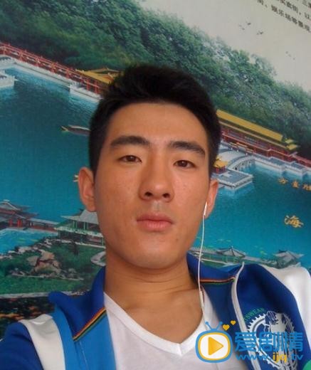 王冠男生活照 王冠男生活照