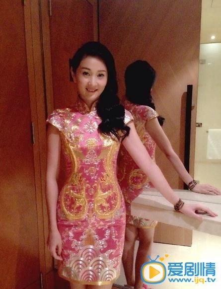 许还幻生活照 许还幻高清写真_许还幻高清剧照