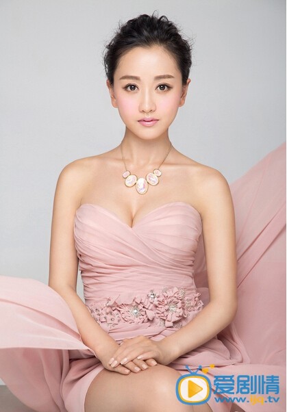 杨蓉个人写真 杨蓉个人资料介绍简介杨蓉生活照