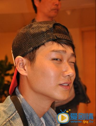 刘柏廷生活照 刘柏廷生活照