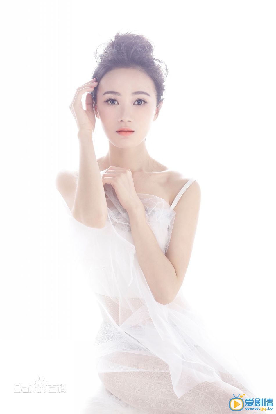 战菁一高清写真 战菁一高清写真_战菁一高清剧照