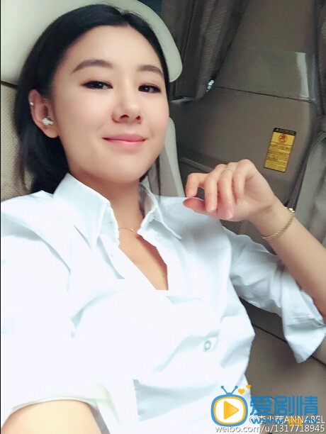 李小萌靓丽性感日常 李小萌高清写真_李小萌高清剧照