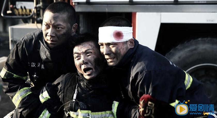 火线英雄沈杨剧照 