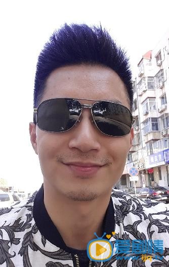 夏添生活照 夏添生活照