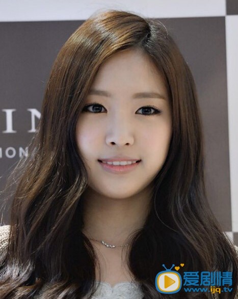 孙娜恩优雅性感 孙娜恩高清写真_孙娜恩高清剧照