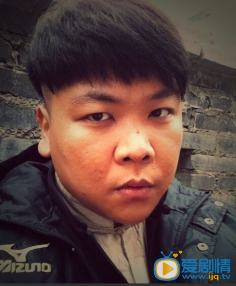 李封乾生活照 生活照