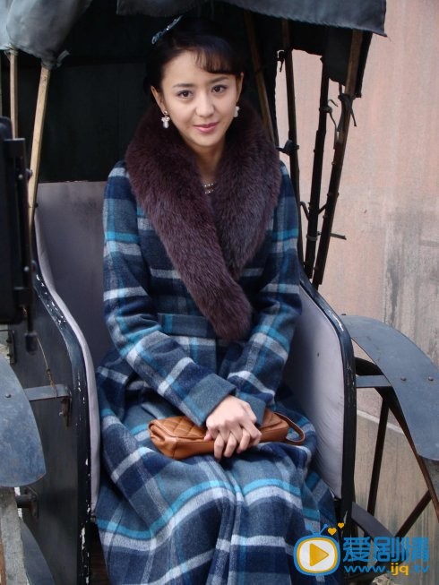 吴川是个黄女孩剧情介绍 剧照