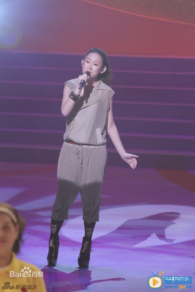 王菀之演唱会 王菀之高清写真_王菀之高清剧照