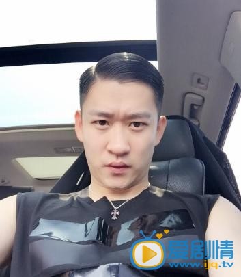 曹云金生活照 曹云金生活照