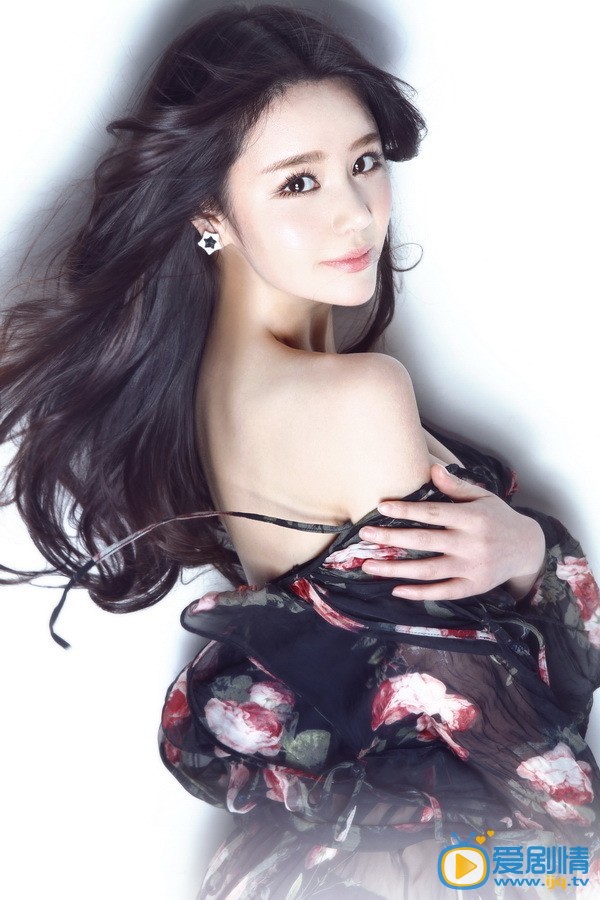 邱意浓性感写真 邱意浓高清写真_邱意浓高清剧照