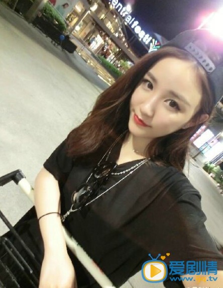 王思聪女朋友照片 王思聪高清写真_王思聪高清剧照