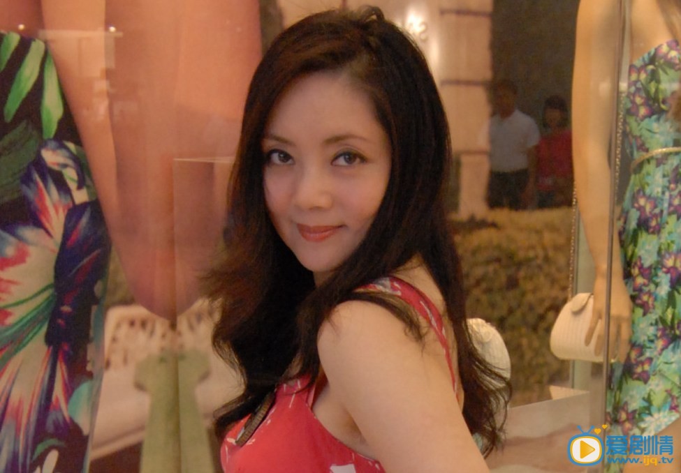 张莉写真 张莉高清写真_张莉高清剧照