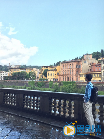 白敬亭旅行照 白敬亭高清写真_白敬亭高清剧照