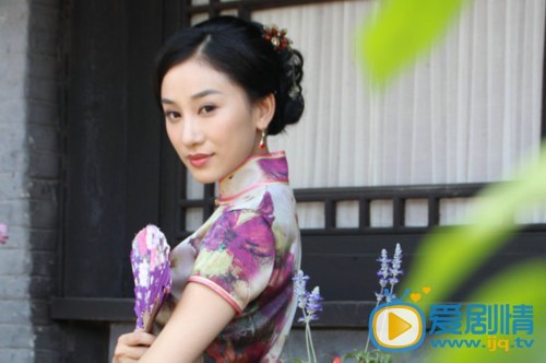 朱子岩旗袍照 朱子岩高清写真_朱子岩高清剧照