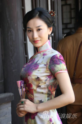 朱子岩旗袍照 朱子岩高清写真_朱子岩高清剧照