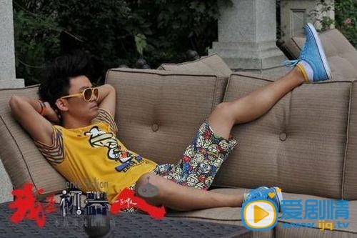 我是机器人元宝剧照 